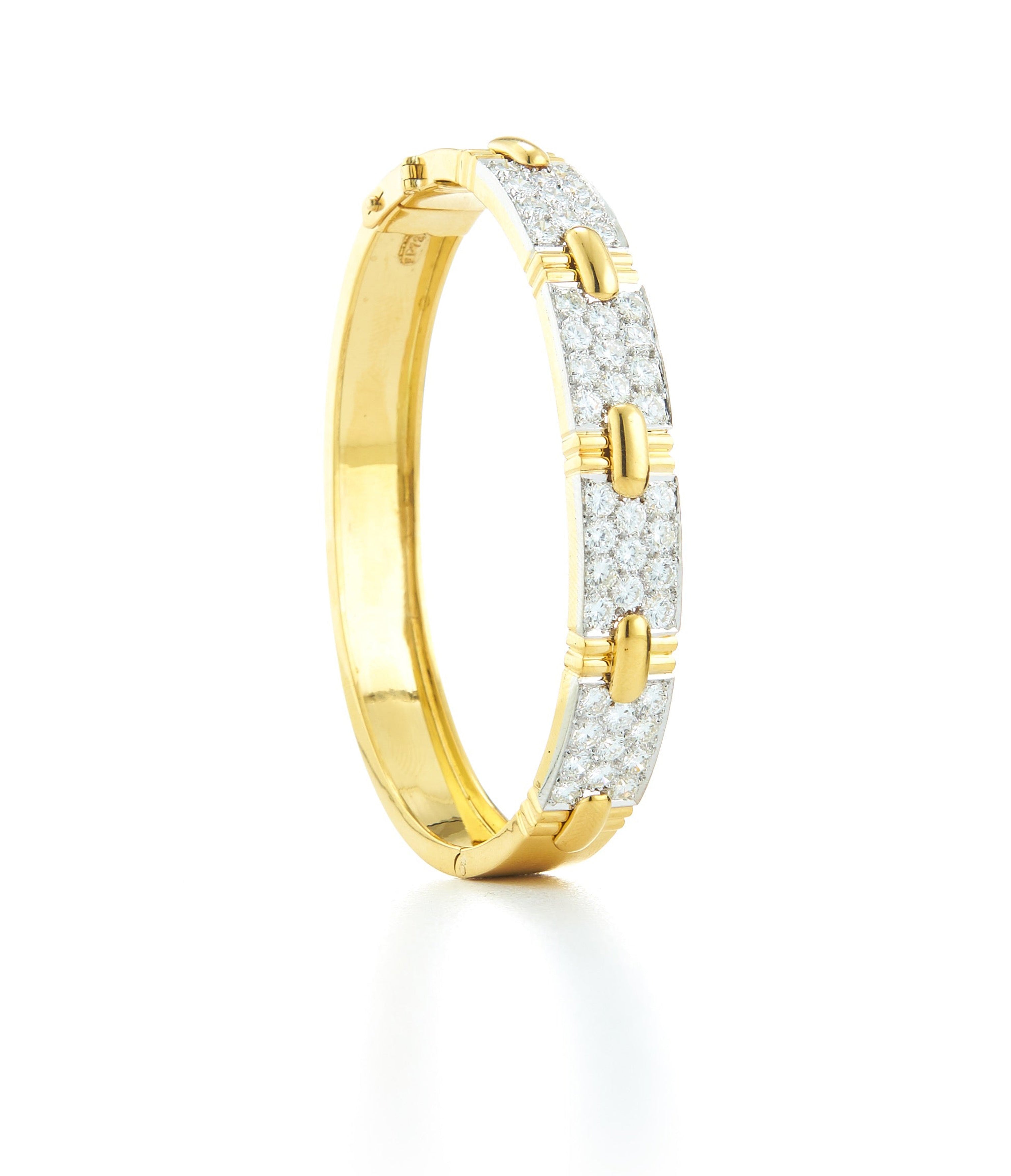 Diamond Stitch Bangle Bracelet | David Webb New York