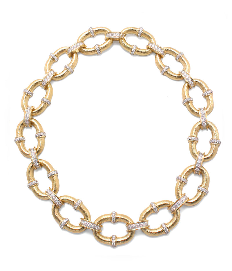 Hammered Gold Oval Link Necklace | David Webb New York