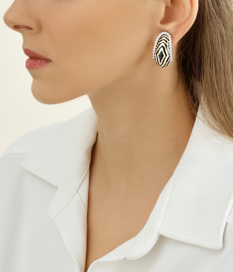 David Webb Wolf earrings – Sperlich Jewelry