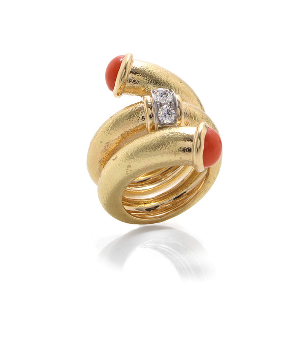 Coral Pipe Ring, Hammered 18K Gold