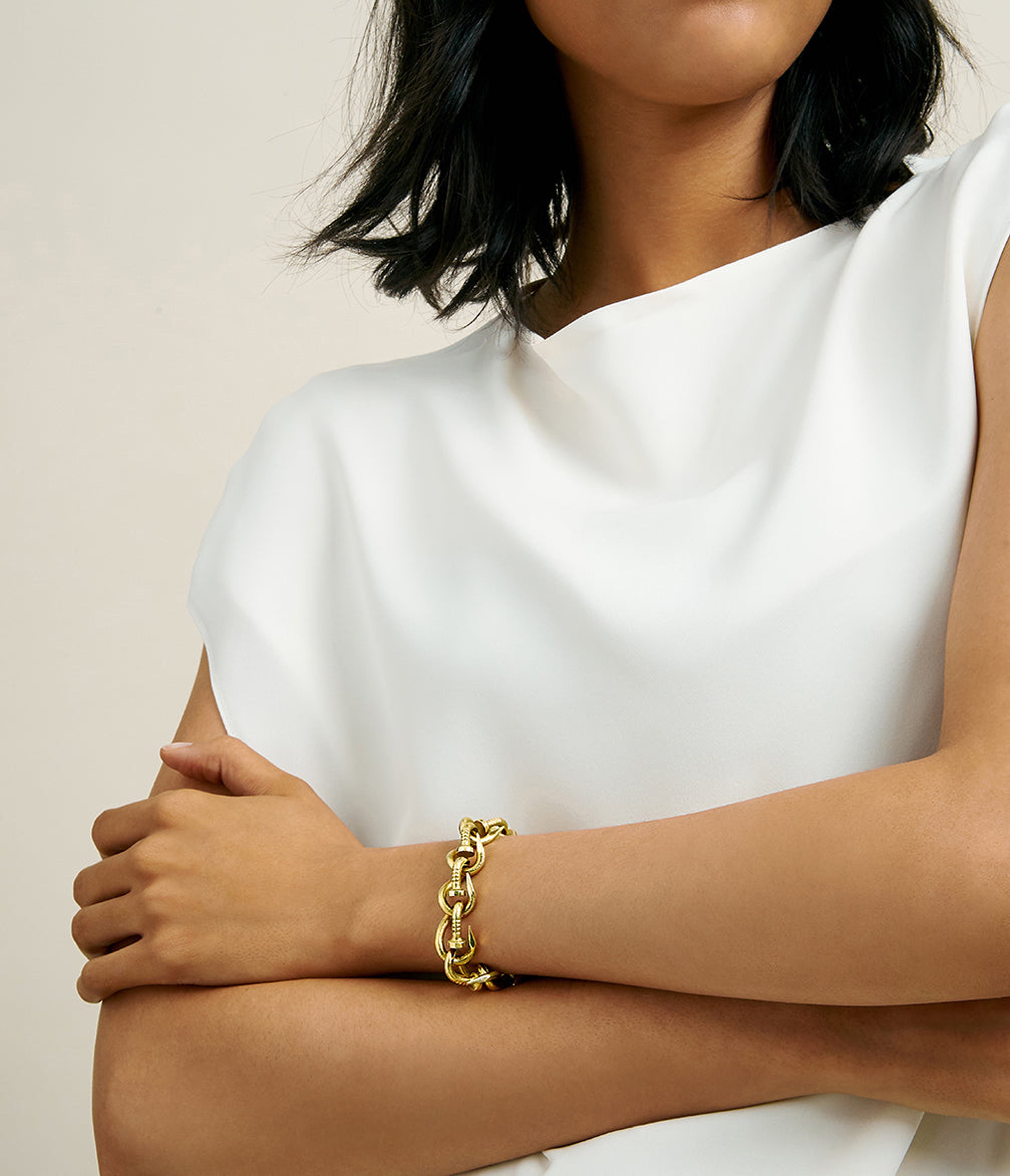 Bent Nail Link Bracelet Hammered 18K Gold