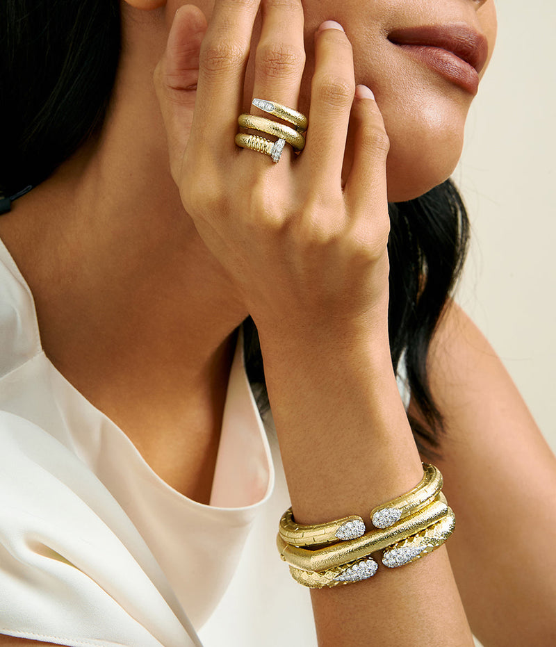 Quad Bangle, Hammered 18K Gold – David Webb